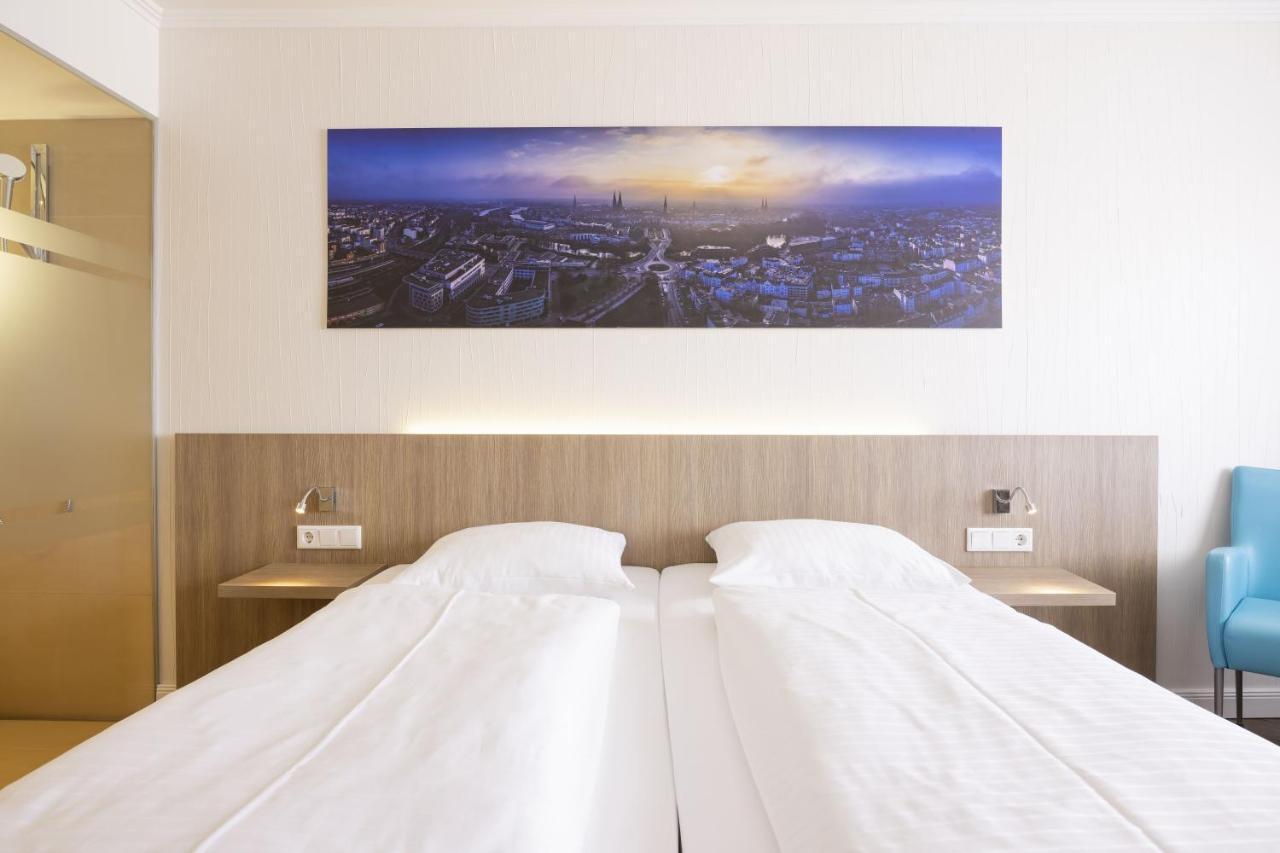 Hotel IV Jahreszeiten Luebeck Luaran gambar