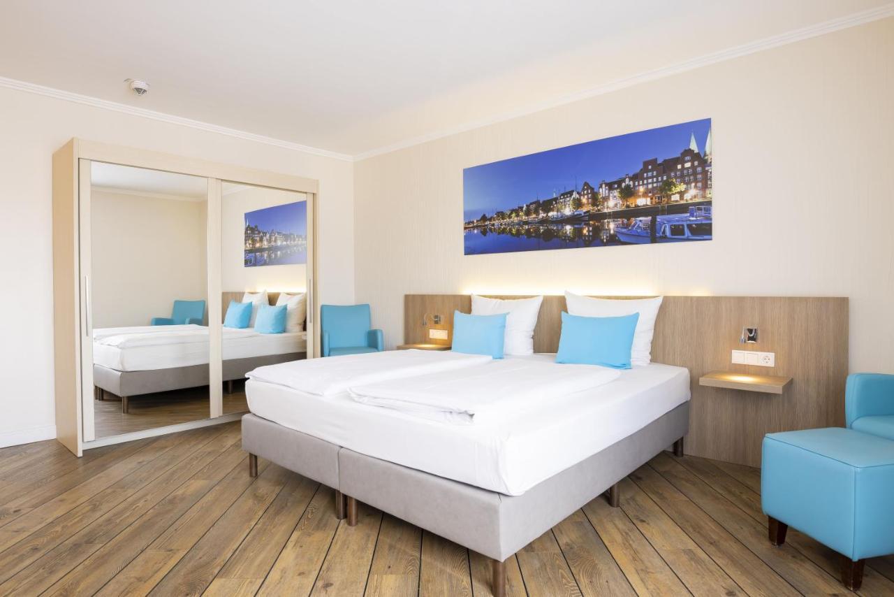 Hotel IV Jahreszeiten Luebeck Luaran gambar